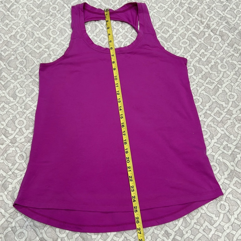 Fabletics - Twist Back Top - Picture 4 of 8